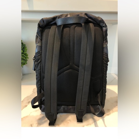 Prada Camouflage Backpack - Picture 4 of 11